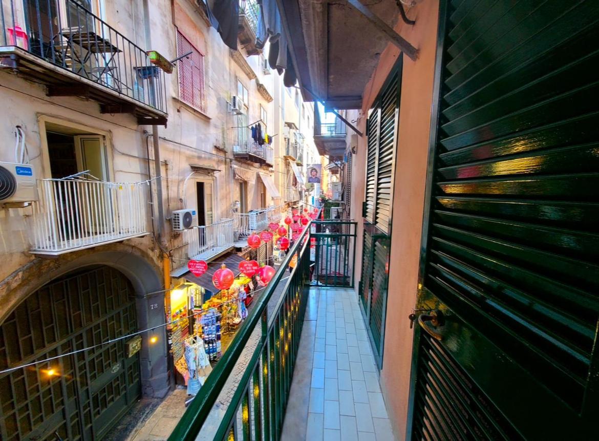 La Casa Di Patta A Spaccanapoli Exterior photo
